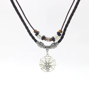 Collar retro con colgante de telaraña, cordón de cuero trenzado y cuentas de madera