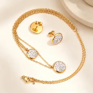 Set di gioielli in acciaio inossidabile dorato con collana e orecchini tondi in zircone