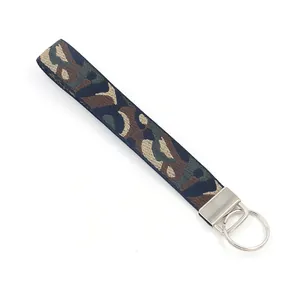 Portachiavi militare in nylon mimetico con clip metallica resistente e anello