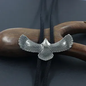 Vintage-Adler-Bolo-Tie mit antikem Silberfinish und schwarzer Lederkordel für Herren