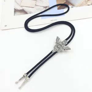 Vintage Gothic Bolo Krawatte Altsilber Legierung Totenkopf Schwärmer Anhänger Halskette Schwarz Geflochtene Kordel Herren Schmuck
