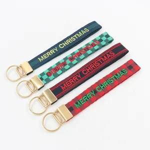 Lot de 4 porte-clés Merry Christmas brodés avec motifs festifs à carreaux et rayures