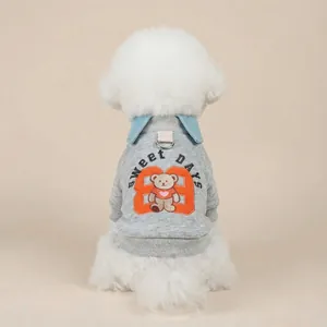 Preppy Academy Stil Haustier Kapuzenpulli Gestreifter Polyester Falscher Zweiteiler Sweatshirt Mit D-Ring Leinenbefestigung Cartoon Bär Stickerei Kleine Hunde Katzen