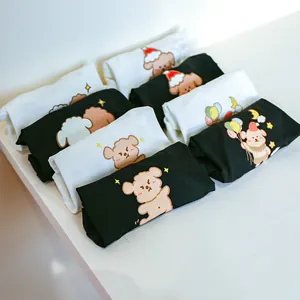 Cute cartoon bear and dog print cotton dog t-shirts in black and white colors