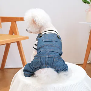 Ensemble chemise à rayures et salopette en jean pour petits chiens et chats en intérieur