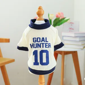 Gilet per cani in tessuto a nido d'ape color crema con stampa Goal Hunter 10 e bordi blu