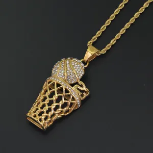 Colgante de baloncesto dorado con número 23 y diamantes de imitación en cadena de cuerda