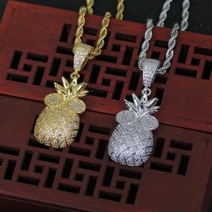 Colgante de piña hip hop con cristales brillantes y cadena de cuerda dorada