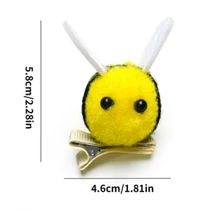 Detailed size view of a plush bee hair clip for pets showing exact 5.8cm height dimensions