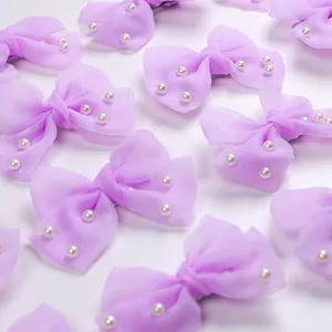 Barrettes à nœud en mousseline violette avec perles pour le stylisme des petits animaux