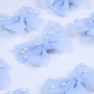 Barrettes à cheveux en mousseline bleu clair avec perles pour petits chiens et chats