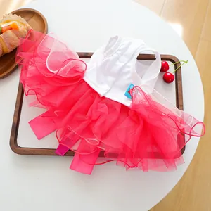 Jolie robe tutu en tulle rouge pour petits chiens et chiots, vêtement princesse élégant.