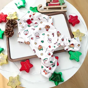Combinaison de Noël blanche pour animaux avec anneau en D et motifs pour petits chiens