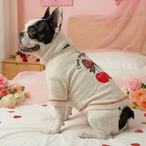 T-shirt chaud en coton pour chien blanc cassé avec motif cerise et "I love you"