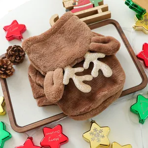 Costume de Noël pour animaux en flanelle renne marron avec bois dorés sur plateau