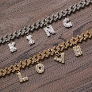 Collares cubanos hip hop de oro y plata con colgantes de letras con incrustaciones de circón