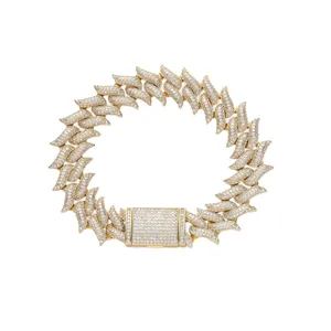 Gold-plated Cuban link bracelet with micro-paved cubic zirconia spikes for hip-hop style