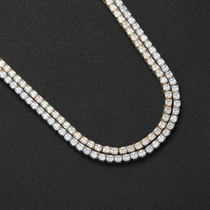 Zweireihige Tenniskette mit 4mm quadratischen Zirkonia-Steinen in Gold- und Silberoptik