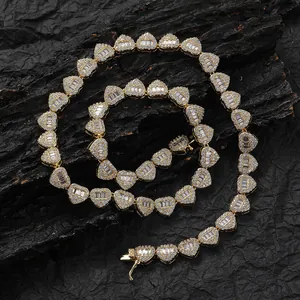 Makroaufnahme einer 8mm Herz-Tenniskette mit Zirkonia und sicherem Steckverschluss
