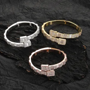 Hiphop Armreifen mit Zirkonia in Gold-, Silber- und Roségold-Beschichtung
