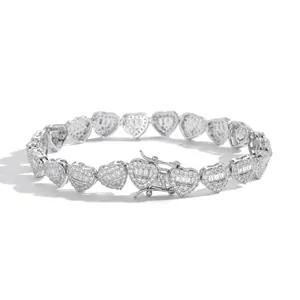 Silbernes Herz-Tennisarmband mit Zirkonia-Einlagen für einen Hip-Hop-Modestil