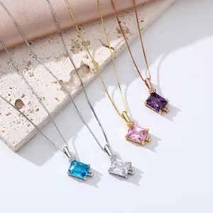 S925 Sterling Silber Halskette mit bunten rechteckigen Zirkonia-Anhängern in vier eleganten Farben