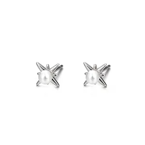 Elegante S925 Silber Stern Ohrstecker mit weißen Süßwasserperlen für Damen