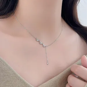 Elegante collar de mariposa en plata S925 con piedras brillantes y colgante largo de borla