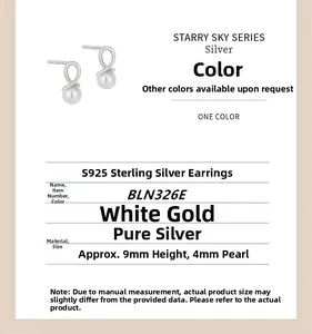 Detail of S925 silver knotted earrings with white pearl and 9mm height dimensions