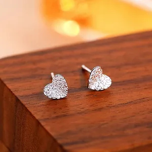 Pendientes de corazón en plata S925 con pavé de circonitas brillantes para mujer