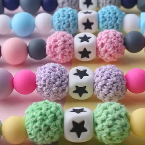 Bunte Silikon-Schnullerketten mit matten Perlen und Sternmuster für DIY-Babyartikel