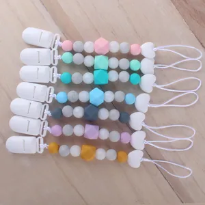 Silikon Baby Schnullerketten Set in sieben Farben mit Herz und Sechskantperlen