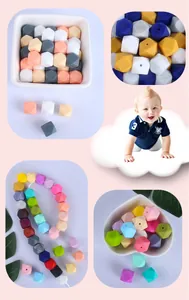 Détail des perles octogonales en silicone 14mm pour anneaux de dentition bébé DIY
