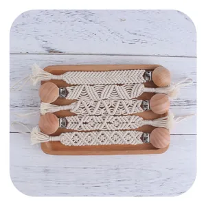Handmade Macrame Pacifier Clip For Baby Beech Wood Cotton Braided Pacifier Chain Holder With Tassel BoHo Style Infant Teething Toy Strap