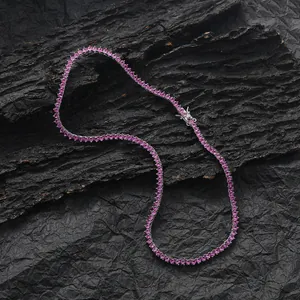 Collier Tennis de Luxe en Cuivre Plaqué Argent avec Zircone Rouge Rose Chaîne Hip Hop en Zircone Taille Ronde pour Femme Bijoux