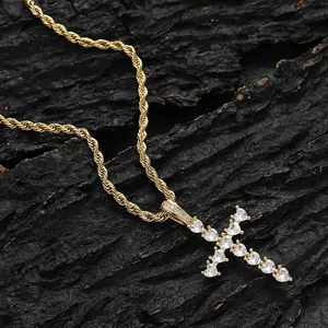 Collana con Pendente a Croce di Cuore Hip Hop in Rame Incastonato con Zirconia Catena a Corda Gioielli Moda Oro Argento