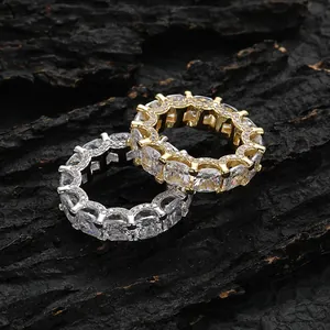 Bague Éternité Hip Hop avec Zircone Carrée Pour Hommes Femmes Luxe en Cuivre Iced Out Or Argent Électroplaqué Bague Étincelante à une Rangée Bijoux