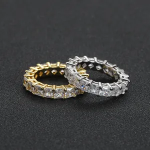 Set di anelli eternity hip hop da uomo in oro e argento con zirconi cubici quadrati