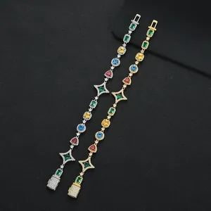 Bracciali in oro e argento con zirconi colorati a forma di smeraldo, tonda e stella