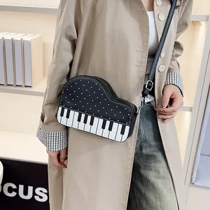Creatieve Schoudertas In Pianovorm Van PU Leer Voor Dames Polkadots En Toetsenbordpatroon Mode Schoudertas Muziekstijl Handtas