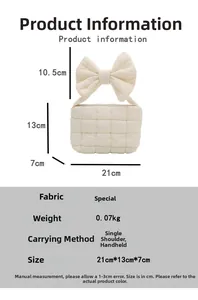 Detailed size chart showing a white quilted bow bag with dimensions 21x13x7cm