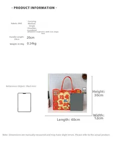 Größenvergleich der roten PVC Neujahrs-Tragetasche mit Maßen von 40x12x30cm