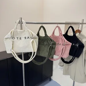 Sac cabas en velours côtelé quatre couleurs avec broderie TOTE BAG et bandoulière réglable