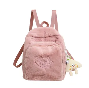 Zaino di peluche rosa da donna con ricamo a cuore e ciondolo morbido carino