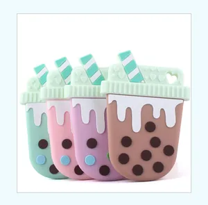 Détail de jouets de dentition en silicone souple en forme de thé aux perles pour bébés