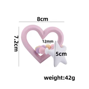 Beißring aus Silikon in Herzform mit bunten Perlen und Sternanhänger, 8cm x 7.2cm groß