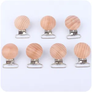 Detalle de clips de madera de haya de 30mm para accesorios de cadenas de chupetes DIY