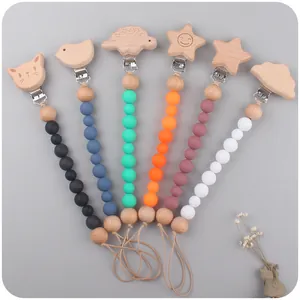 Baby Schnullerketten Set aus Buchenholz und Silikon mit niedlichen Tiermotiven
