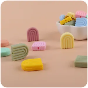 Perles arc-en-ciel en silicone macaron pour la création de chaînes de dentition DIY
