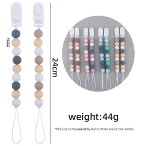 Siliconen speenkoordset met kleurrijke bijtkralen en veilige plastic clips voor baby's